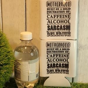 MOTHERHOOD MOM  beverage drink holder water beer can NWT set of 2